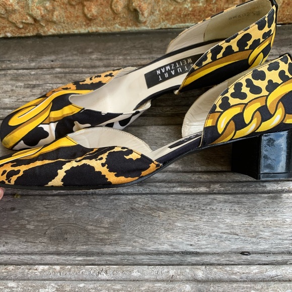 Stuart Weitzman Hold Link Shoes - Picture 9 of 10